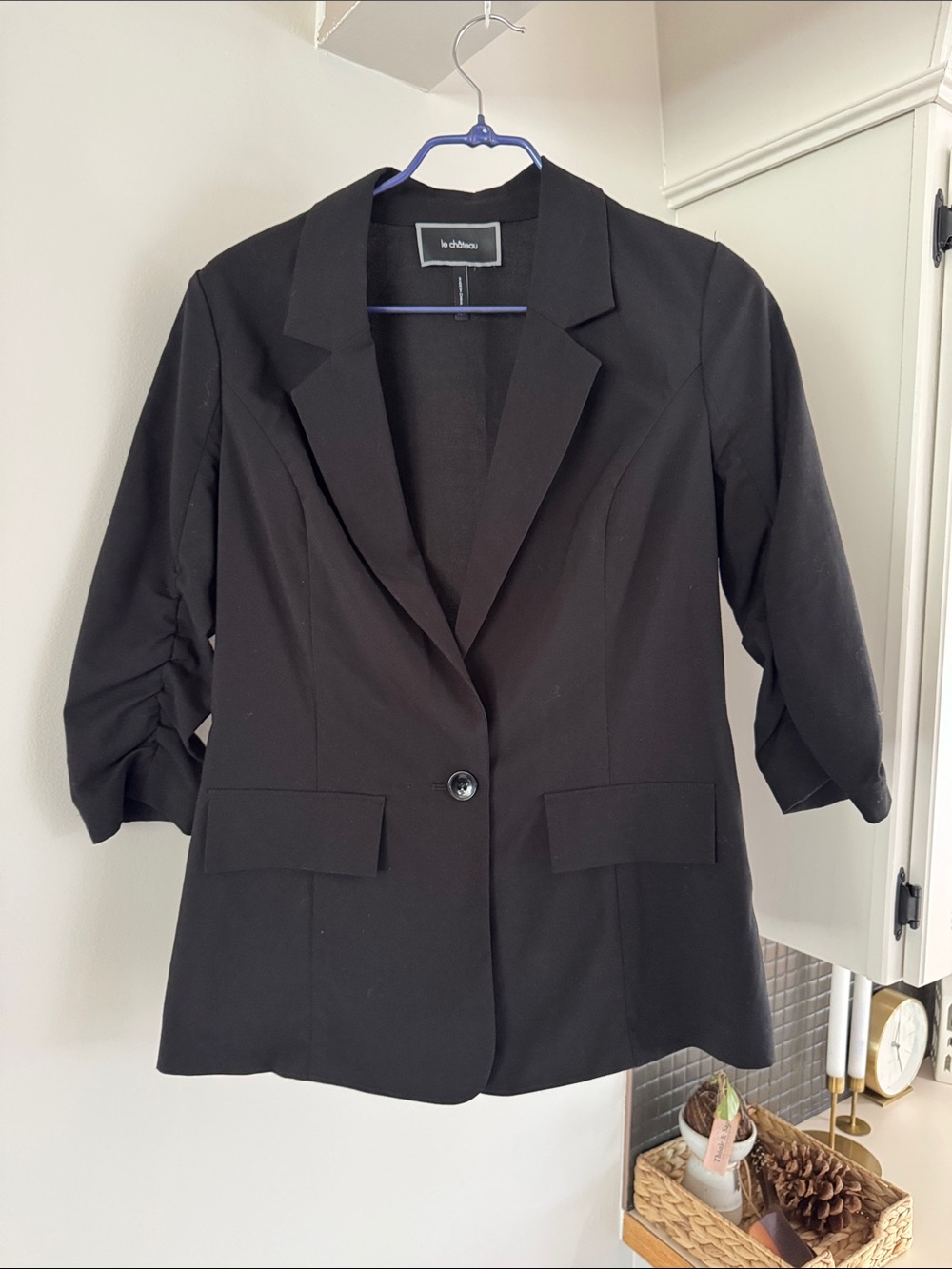 le chateau Black Women's Single-Button Blazer